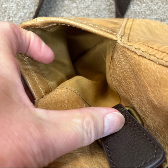 The Sak Leather Crossbody Color Block Red Tan Heavy Stitch Charm - Picture 11 of 11